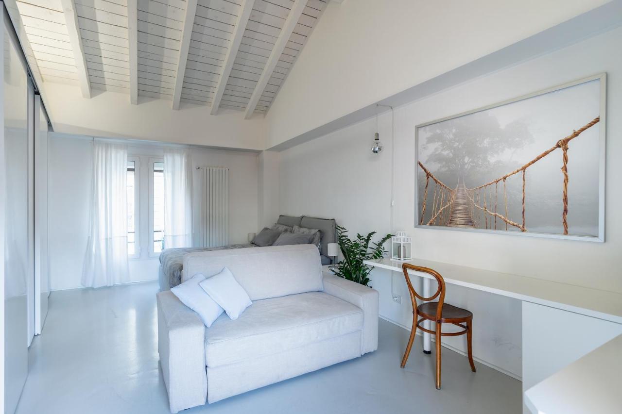 Design Loft Walking Distance Brera-Duomo With Wifi+Netflix Lejlighed Milano Eksteriør billede